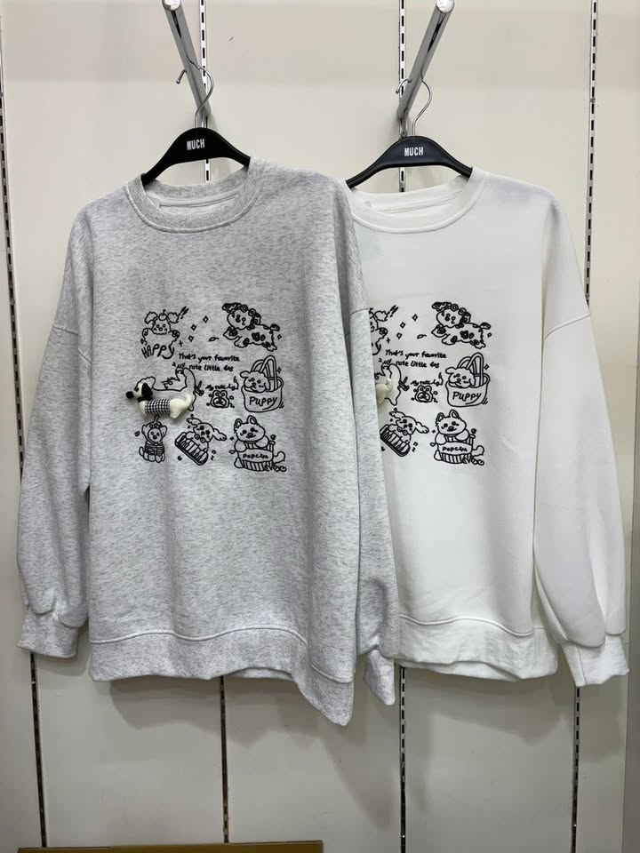 可愛小狗刺繡大學T🤍:圖片 7