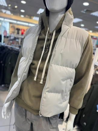 輕量鋪棉立領背心｜秋冬必備層次單品