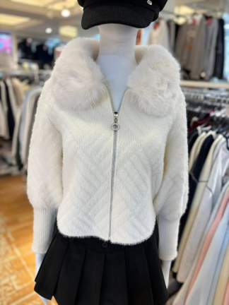 溫柔毛毛領針織外套