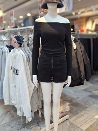 一字修身長袖上衣.氣質顯瘦必備款 ✨