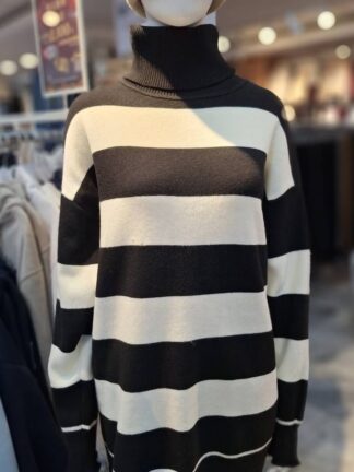 時尚橫條高領針織上衣.秋冬必備百搭款