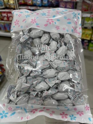 🇯🇵日本北海道杏仁白巧克力 250 g