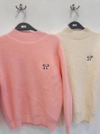 蝴蝶結刺繡針織上衣