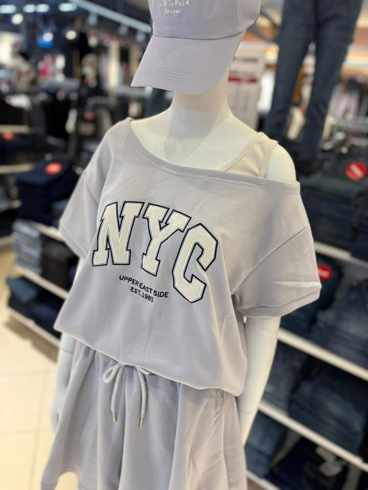 NYC 休閒字母上衣+抽繩裙套裝 🌸:圖片 2