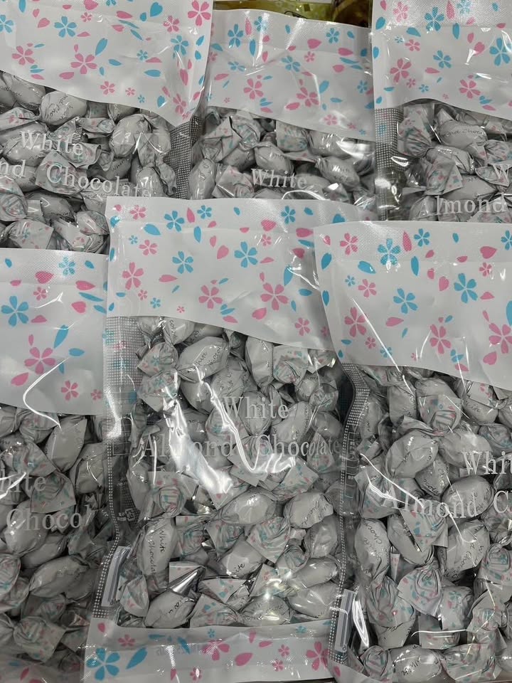 🇯🇵日本北海道杏仁白巧克力 250 g:圖片 8