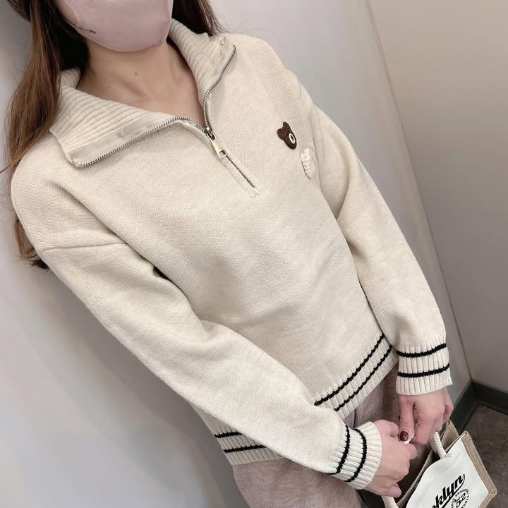 小熊刺繡半拉鍊針織上衣 - Image 7