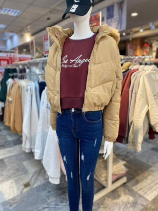 冬日保暖首選・時尚短版鋪棉外套