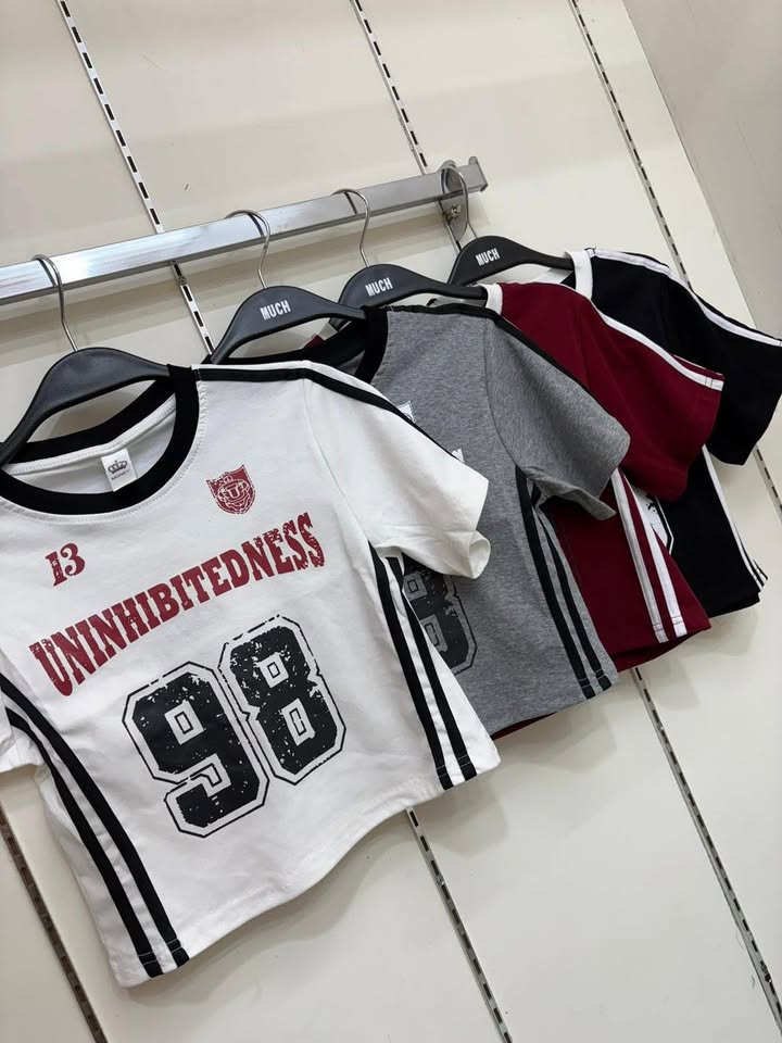 UNINHIBITEDNESS 98 運動短版合身T 🏀 - Image 3