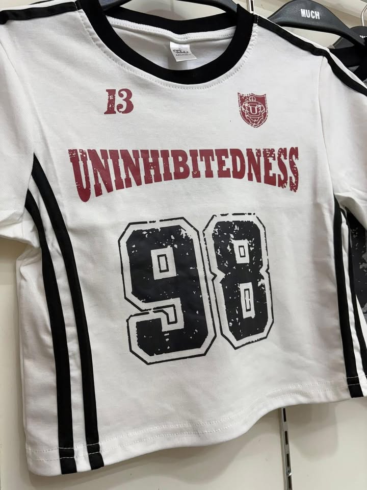 UNINHIBITEDNESS 98 運動短版合身T 🏀 - Image 4