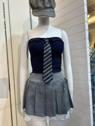 蕾絲拼接百褶短裙