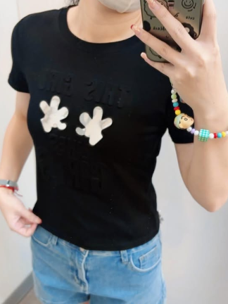 立體愛心印花短袖上衣