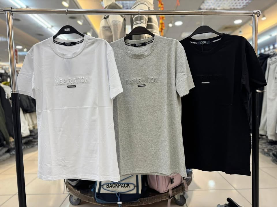 立體壓紋質感短袖T:圖片 3