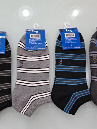 條紋襪子