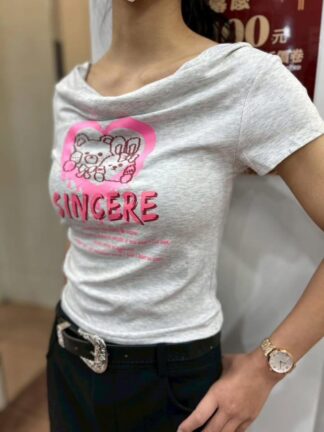 上衣｜愛心圖案短T