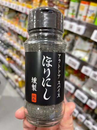 HORINISHI堀西 日本萬用調味料 煙燻黑胡椒風味100g/（調味料 萬能粉 香料粉 烤肉)