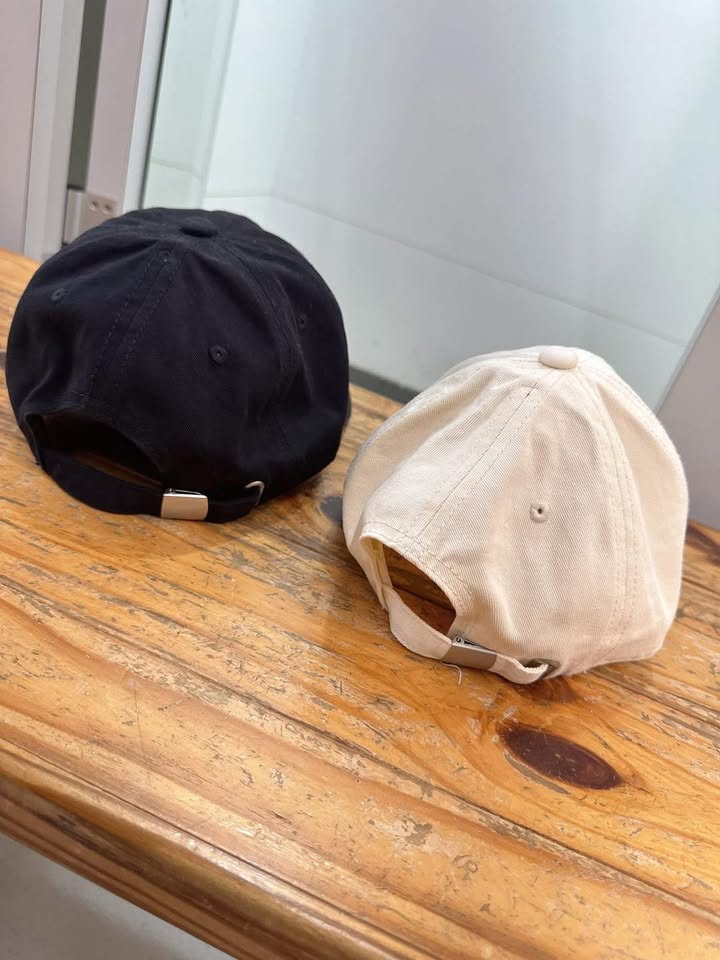 日常百搭小亮點登場!經典老帽版型 × 可愛臘腸狗刺繡 - Image 11