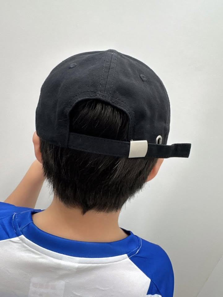 日常百搭小亮點登場!經典老帽版型 × 可愛臘腸狗刺繡 - Image 5