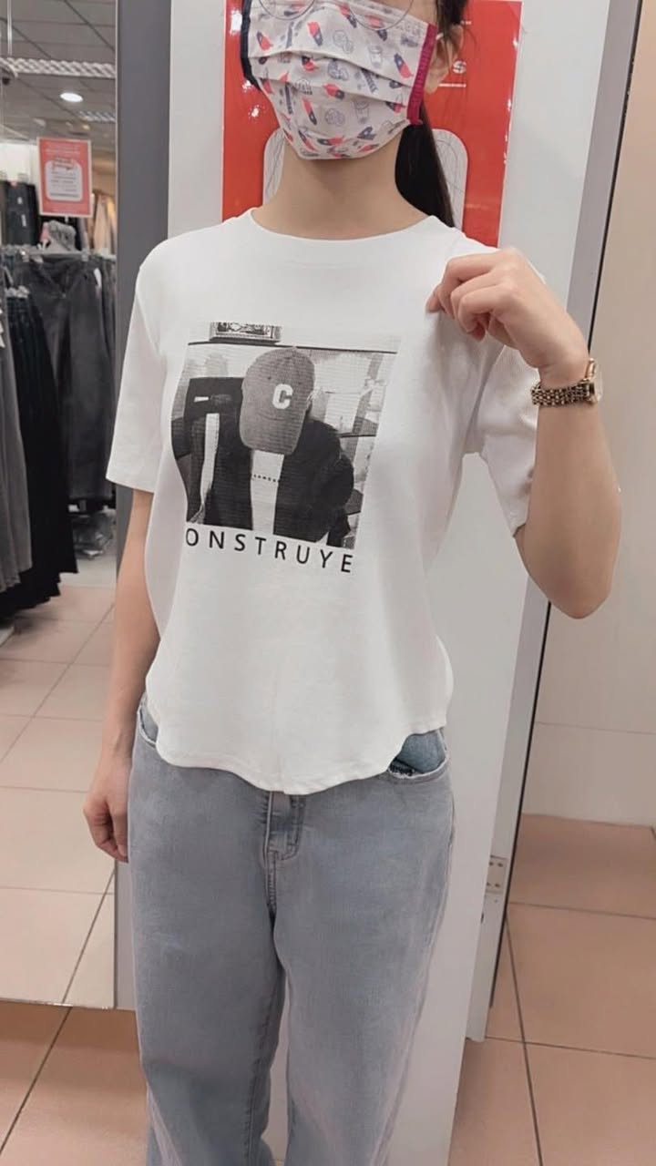 圖片印花短袖T-shirt - Image 4