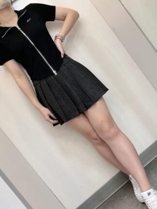 雙釦設計．學院風百褶裙