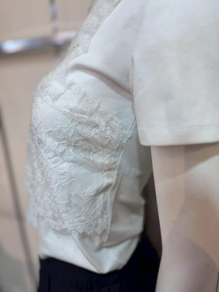 法式甜感蕾絲疊層短版T恤 - Image 6
