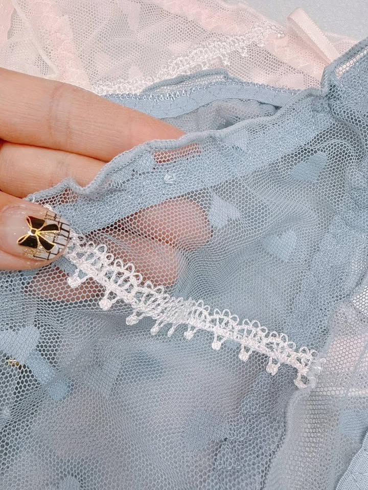 輕透愛心網紗 ♡ - Image 5