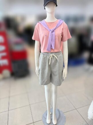 春夏系列 鬆緊褲頭 2側多口袋設計 剛剛好的長度5分棉質短褲