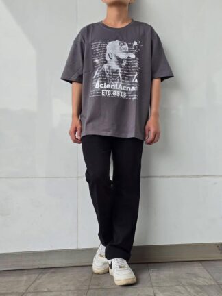 數位視界．BcienlAcna 人像圖騰圓領 T