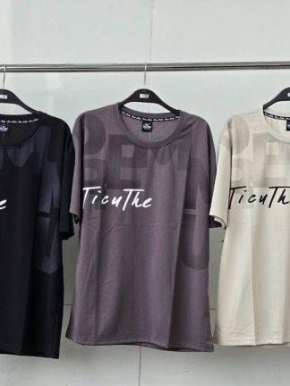 幾何字母圓領 T