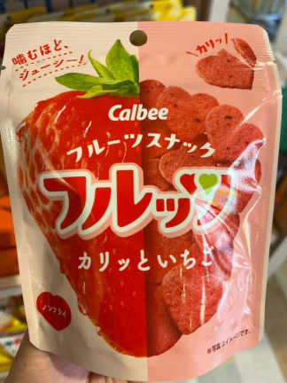 🇯🇵日本限定calbee 卡樂比 草莓🍓脆片 愛心脆片