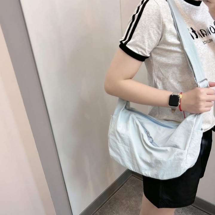 馬卡龍微皺感大容量半月胸包:圖片 9
