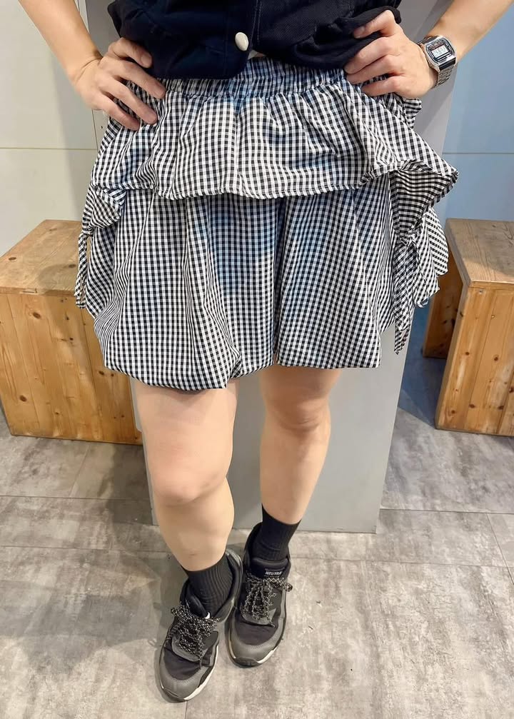 雲朵下擺黑白格短裙:圖片 3