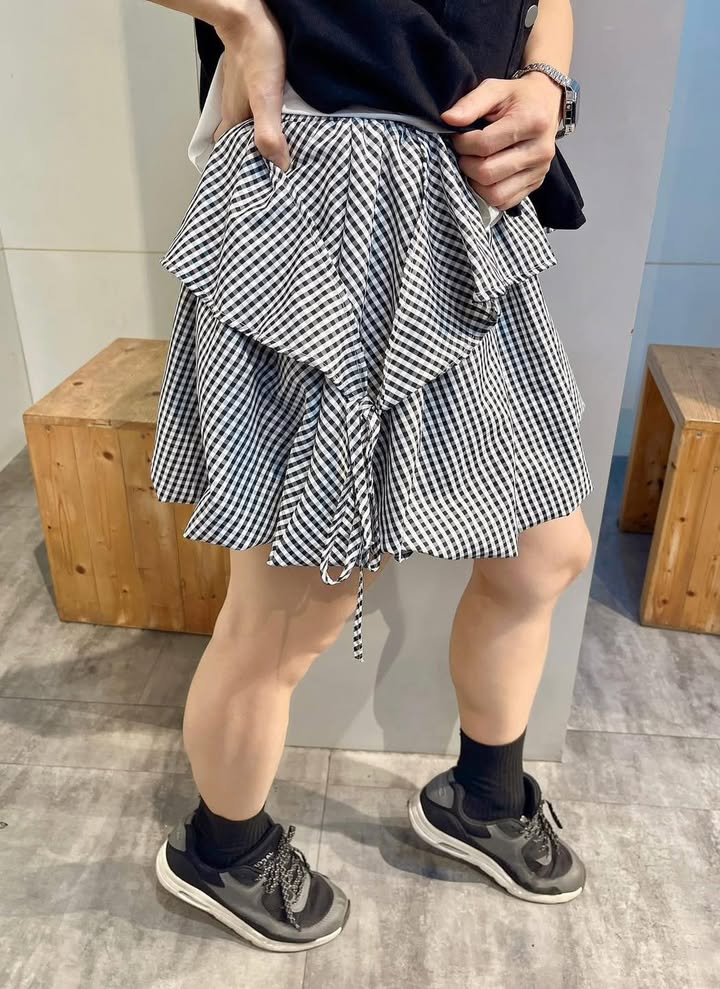 雲朵下擺黑白格短裙:圖片 5
