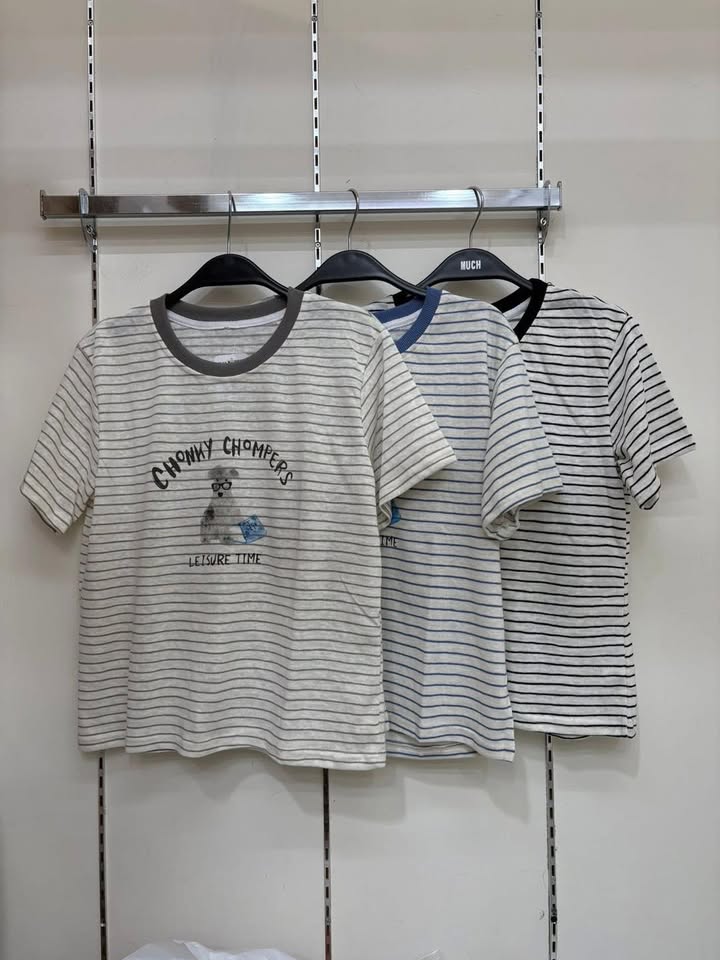 CHONKY CHOMPERS 條紋小狗短T - Image 4