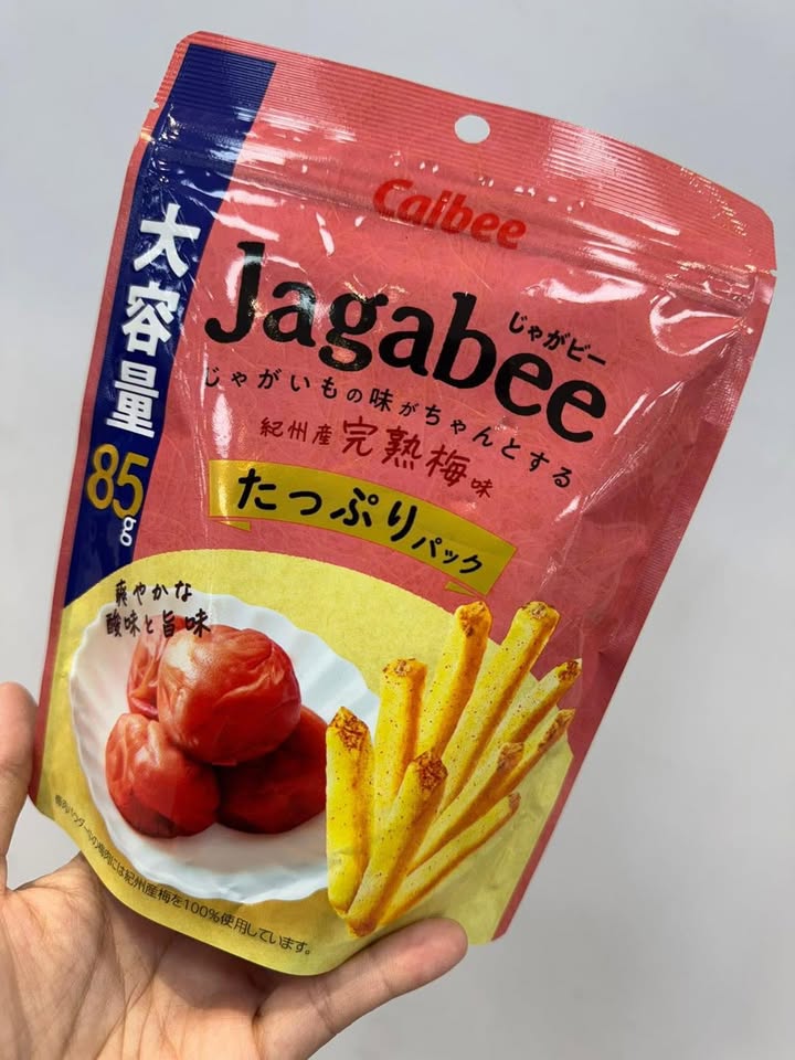 🇯🇵日本限定卡樂比 薯條棒 紀州完熟梅味 85g