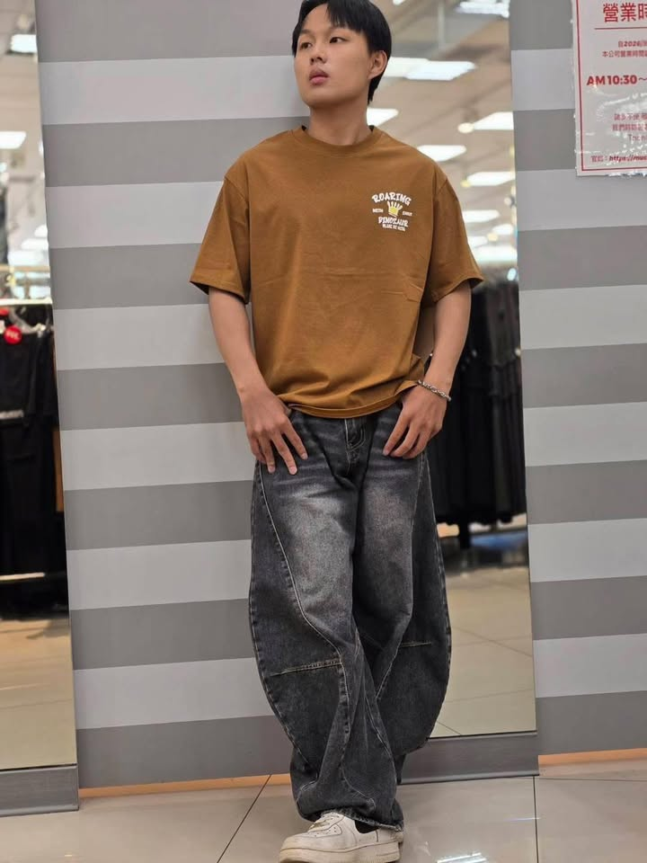 皇冠暴龍重磅寬版短袖:圖片 3