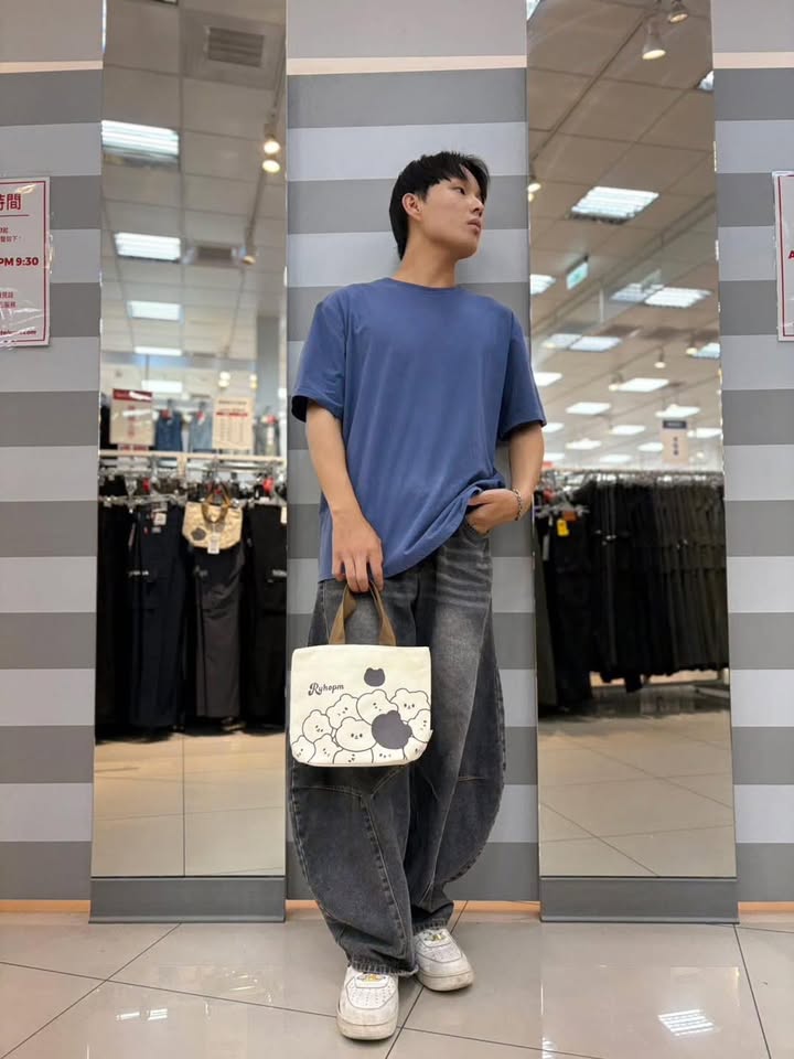 暖心療癒.滿版疊疊樂小熊撞色織帶帆布提包:圖片 4