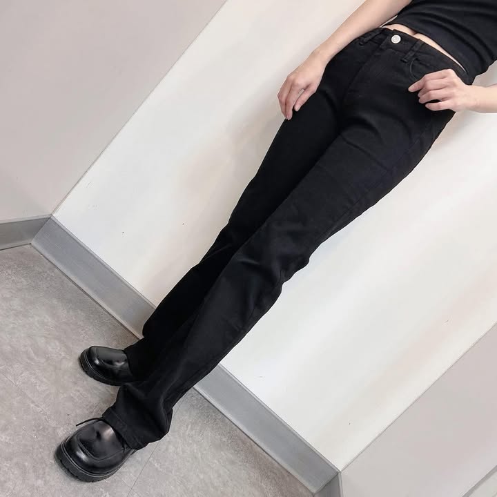 經典高腰挺版黑色收腹修身喇叭褲 牛仔長褲 - Image 4