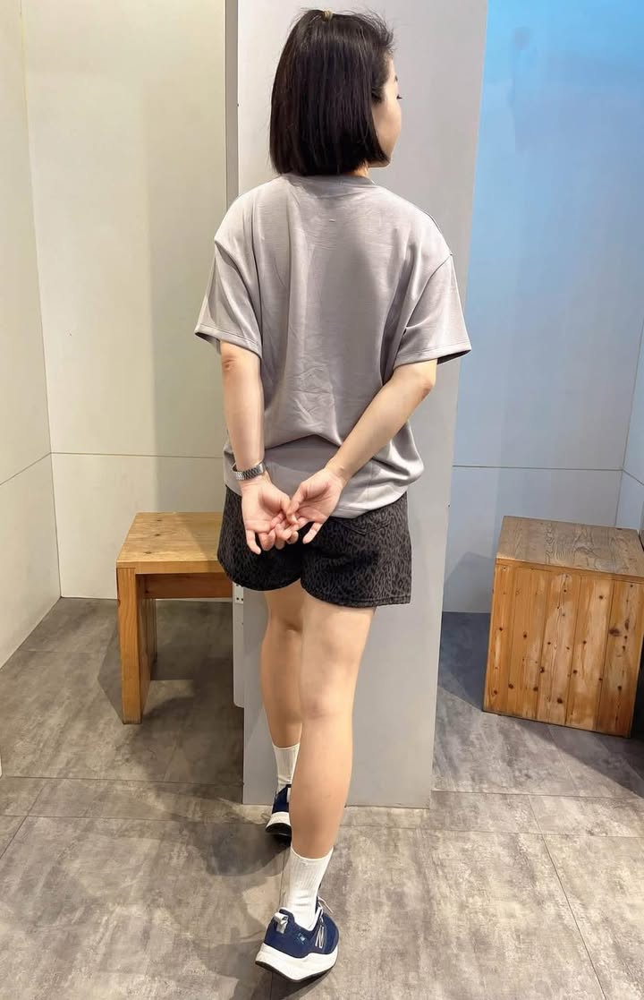 寬版衣 - Image 3