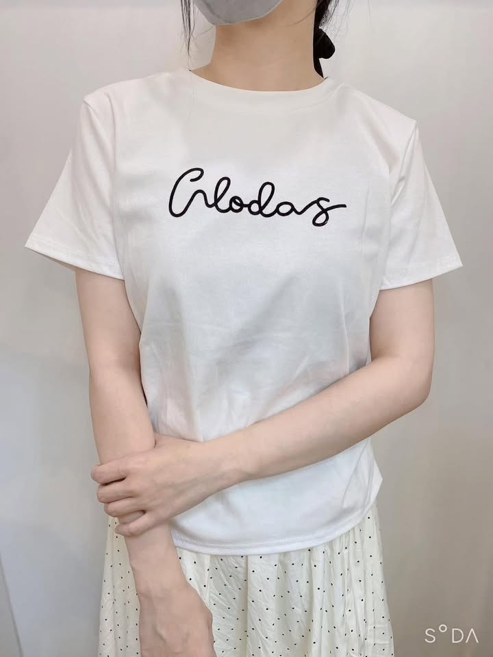 側抓皺刺繡短袖上衣 - Image 3