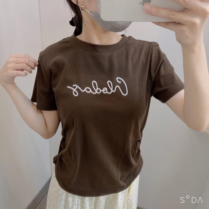 側抓皺刺繡短袖上衣 - Image 6