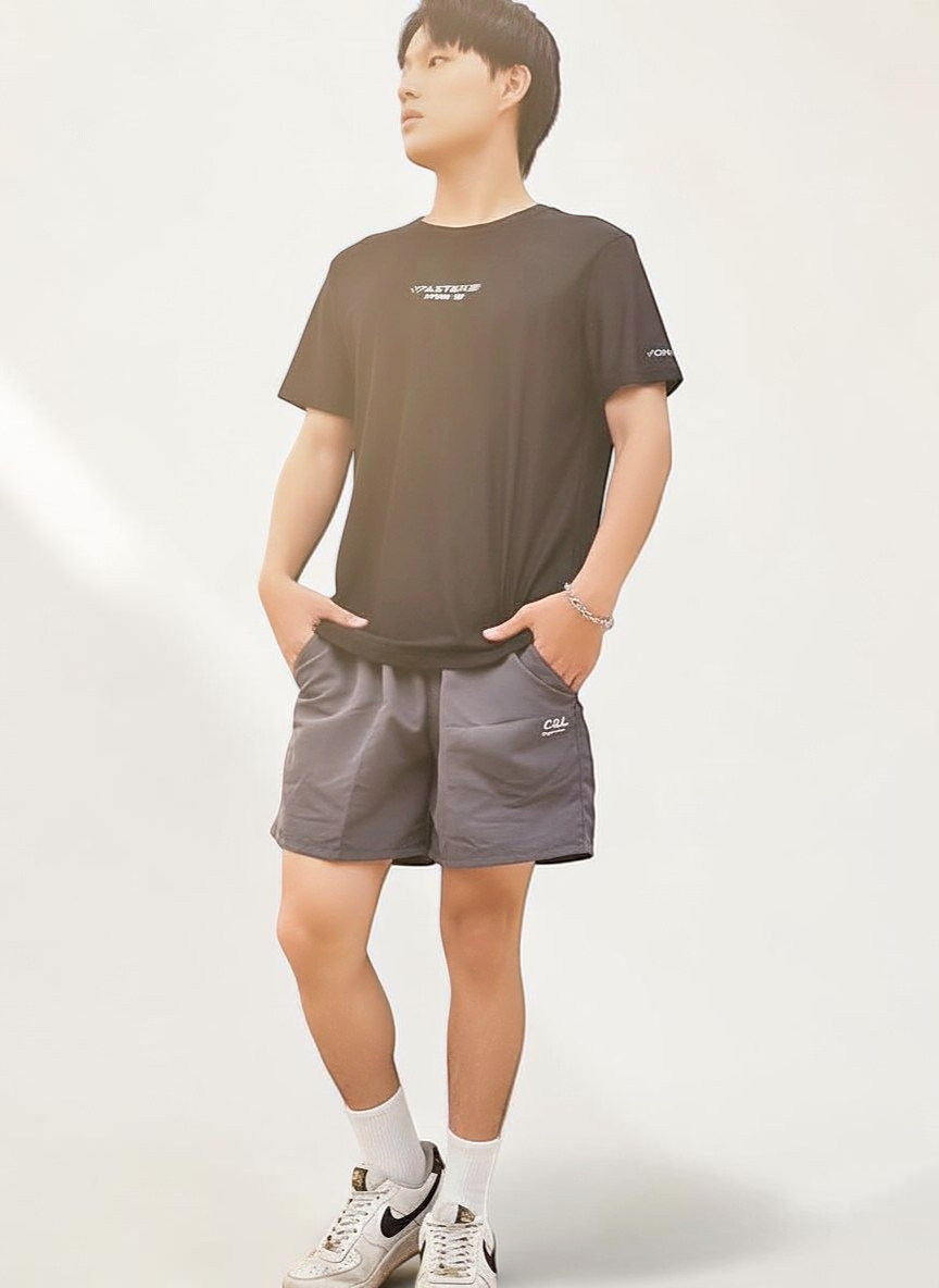 高效吸濕排汗極簡 T 恤 - Image 2